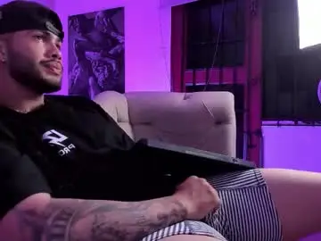 Chaturbate Live Sex Cam of vincentblack_