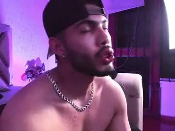 Chaturbate Sex Chat of vincentblack_