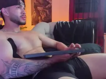 Chaturbate Adult Video Chat of vincentblack_