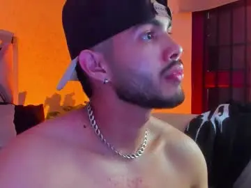 Chaturbate Free Porn Cam of vincentblack_