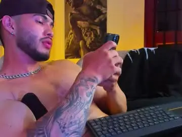 Chaturbate Adult Video Chat of vincentblack_