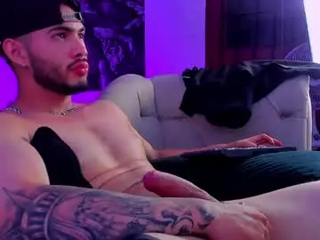 Chaturbate Sex Chat of vincentblack_