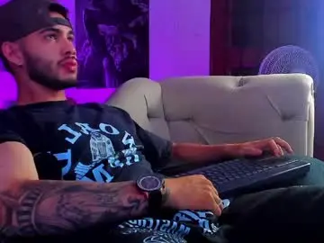 Chaturbate Watch Live Sex Cams of vincentblack_