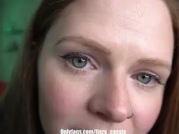 Chaturbate Free Live Porn of fiery_redhead