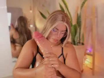 Chaturbate Adult Webcam of nicolemorelli2