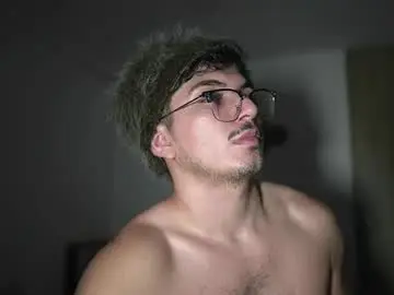 Chaturbate Live Sex Cam of simoon_01