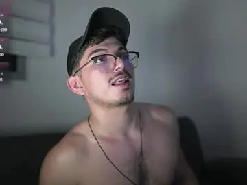 Chaturbate Sex Cam of simoon_01