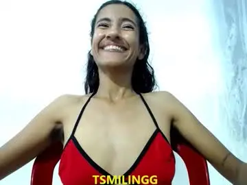 Chaturbate Adult Video Chat of tsmilingg