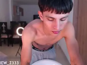 Chaturbate Adult Video Chat of andrew_courtz