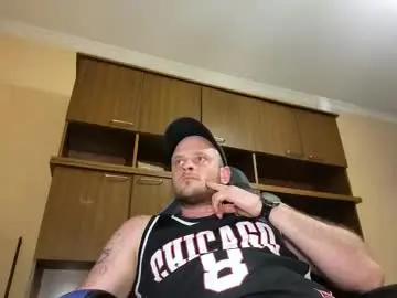 Chaturbate Nude Webcam of bigtimeruin1995