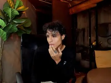 Chaturbate Adult Webcams of griffindaxz18