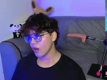 Chaturbate Live Sex Cam of hornsgoat_