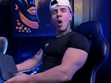 Chaturbate Best live sex cam show of salvatore_damore