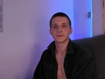 Chaturbate Live Sex Cam of sinntouch