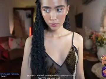 Chaturbate Live Porn of amnie_