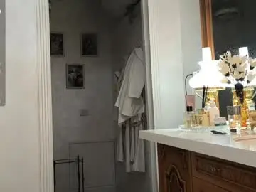 Chaturbate Watch Live Sex Cams of annrosy