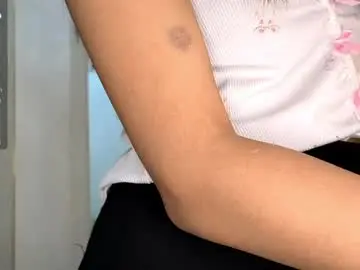 Chaturbate Watch Live Sex Cams of annrosy