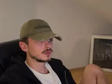 Chaturbate Live Sex Cam of daimon_hall