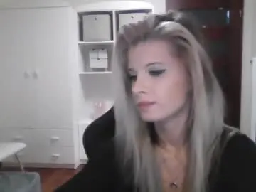 Chaturbate Best live sex cam show of kristineamore