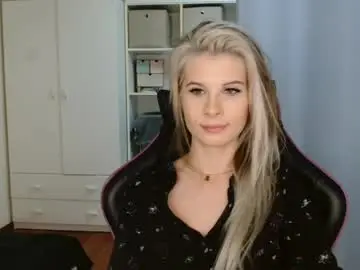 Chaturbate Adult Video Chat of kristineamore