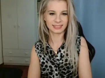 Chaturbate Live Sex of kristineamore