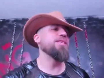 Chaturbate Live Sex Cam of armandosteel