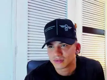 Chaturbate Live Sex of danii_scot