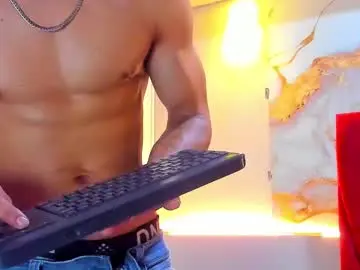 Chaturbate Watch Live Sex Cams of danii_scot