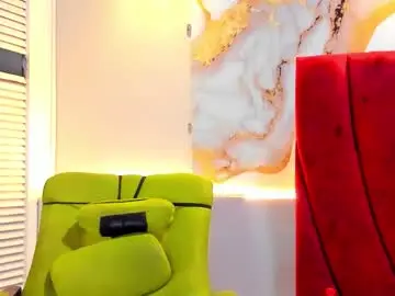 Chaturbate Live Sex Cam of danii_scot