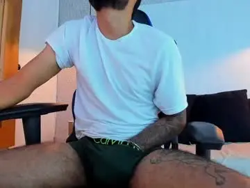 Chaturbate Live Sex of kylejoss30