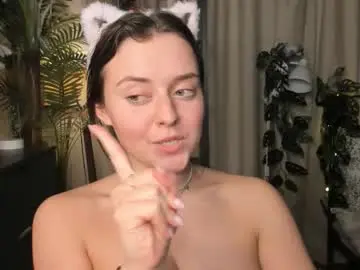 Chaturbate Nude Webcam of laura_mutti