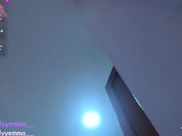 Chaturbate Live Porn of lovelyemma__