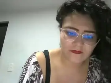 Chaturbate Live Sex of adelaide_trudie