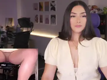 Chaturbate Nude Webcam of kimberly_clars