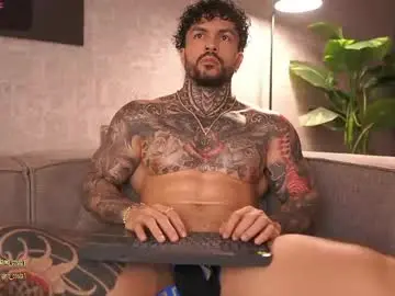 Chaturbate Sex Cam of mariano_costa