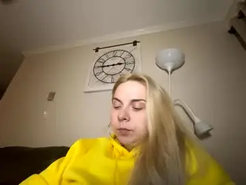 Chaturbate Live Sex Cam of amandainbloom