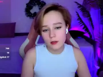 Chaturbate Sex Cam of ellie_heavenly