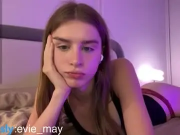 Chaturbate Live Porn of evie_may
