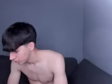 Chaturbate Nude Webcam of hotflirtyfella