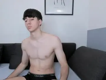 Chaturbate Nude Webcam of hotflirtyfella