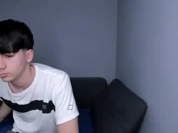 Chaturbate Adult Video Chat of hotflirtyfella