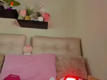 Chaturbate Best live sex cam show of little_red_18