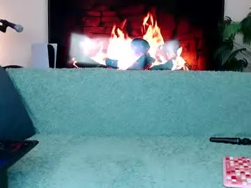 Chaturbate Nude Webcam of mommymila