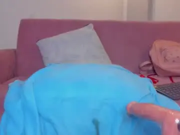 Chaturbate Live Sex Cam of stefy_bratz