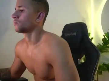 Chaturbate Watch Live Sex Cams of thin_tommy11