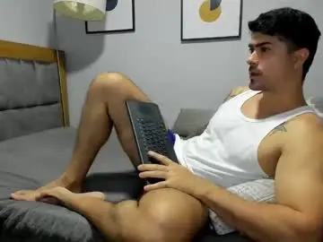 Chaturbate Adult Webcams of adam_clarke