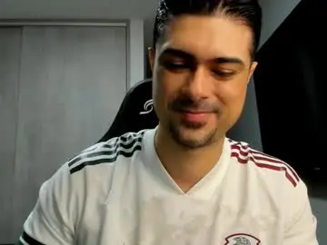 Chaturbate Adult Video Chat of adam_clarke