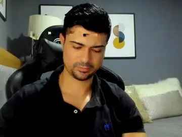 Chaturbate Live Porn of adam_clarke