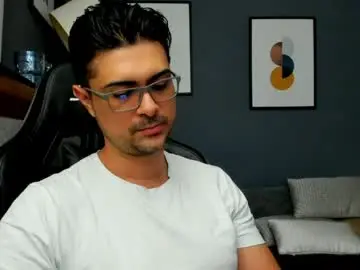 Chaturbate Adult Video Chat of adam_clarke