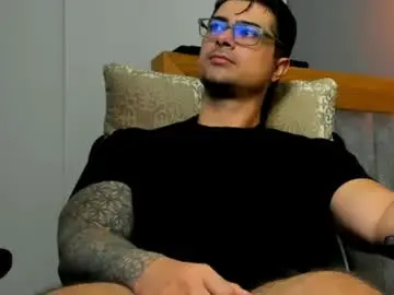 Chaturbate Live Sex Cam of adam_clarke